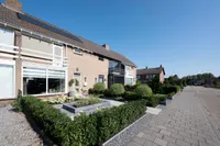 Meidoornlaan 8, Hoeven
