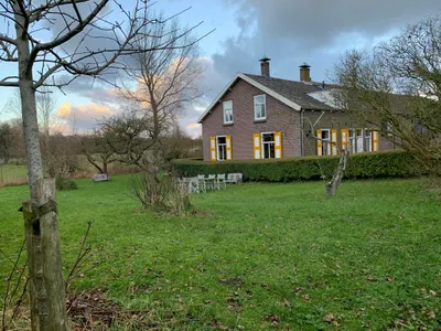 Huis Koningin Emmaweg, Vrouwenpolder