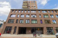 Claes van Ruyvenstraat, Haarlem