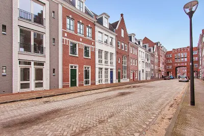 Laan door de Veste , 5708ZZ, Helmond, Noord-Brabant