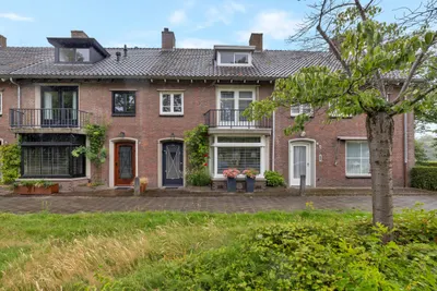 Warandelaan 51, 5707CT, Helmond, Noord-Brabant