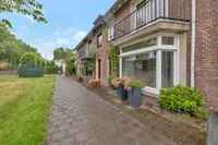 Warandelaan 51, Helmond