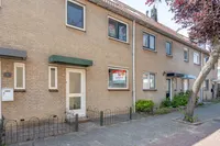 Steentijdkreek 7, Spijkenisse