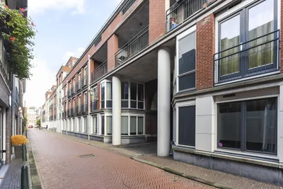Laan van Roos en Doorn , 2514BC, Den Haag, Zuid-Holland