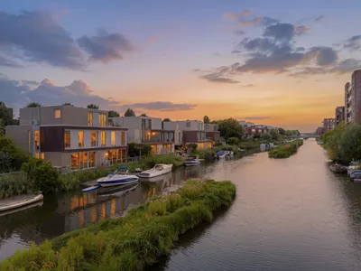 Zwanebloemlaan 111, 1087JT, Amsterdam, Noord-Holland
