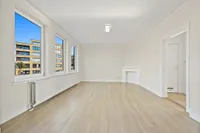 Tienhovenselaan 4, Den Haag