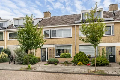 Vogelkersstraat 18, 2691EK, 's-gravenzande, Zuid-Holland