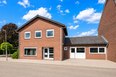 Baanstraat 150, 6372AJ, Landgraaf, Limburg