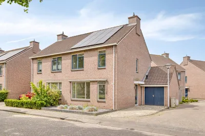 Karpaten , 5706PE, Helmond, Noord-Brabant