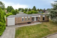 Zuster Kortestraat 25, Roodeschool
