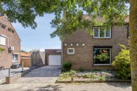 Jupiterstraat 12, Geleen