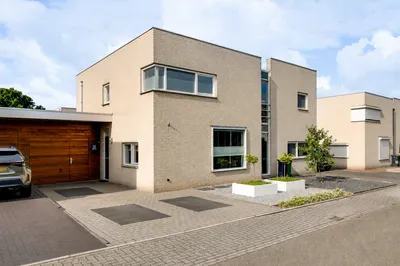 Hoefstraat 12, 6085DT, Horn, Limburg