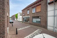 Steenstraat 11, Limbricht