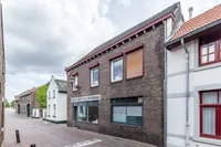 Steenstraat 11, Limbricht