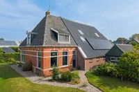 Unemastraat 10, Blije