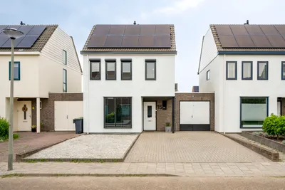 Bornerkapelstraat 15, 6121HL, Born, Limburg