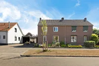 Pater van Donstraat 12, Heibloem