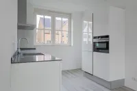 Laan van Surrey, Hoofddorp
