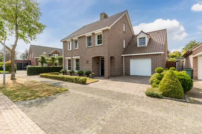 Pastoor Obersstraat 32, 6003PA, Weert, Limburg