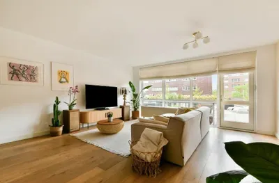 Appartement Ottho Heldringstraat, Amsterdam