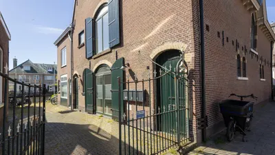 Lage Rijndijk , 2315JV, Leiden, Zuid-Holland