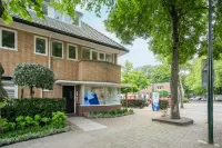 Christiaan de Wetstraat, Wassenaar