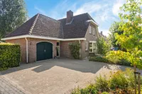 Oosterhoek 8, Tuk