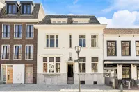 Cornelis de Vosplein 10, Hulst