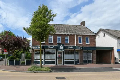 Kerkstraat 54, 5981CG, Panningen, Limburg