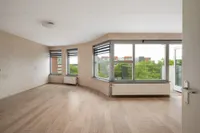 Middeldijkerplein 72, Barendrecht