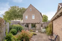 Plataanstraat 17, Heerle