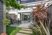 Plataanpad 10, Hoef En Haag