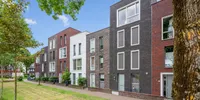 De Slinger 15, Houten
