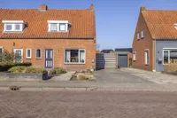 Taeke Schuilengalaan 69, Surhuisterveen