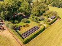 Bloemberg 34, Veeningen