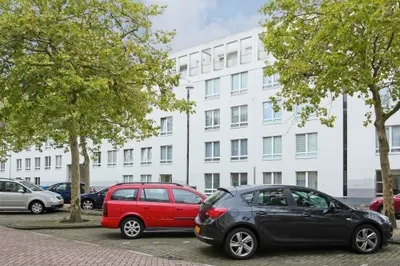 Dickenslaan , 1102XN, Amsterdam, Noord-Holland