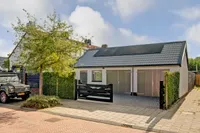 Taets van Amerongenweg 42, Renswoude
