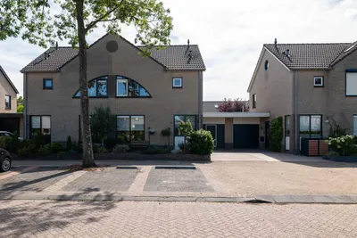 Menkemaborgstraat 4 a, 3223WD, Hellevoetsluis, Zuid-Holland