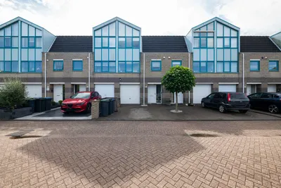 Landhoofd 56, 3223DL, Hellevoetsluis, Zuid-Holland