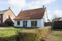 Vessemseweg 8, Hoogeloon