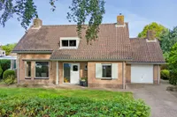 De Vliegert 2, Hapert