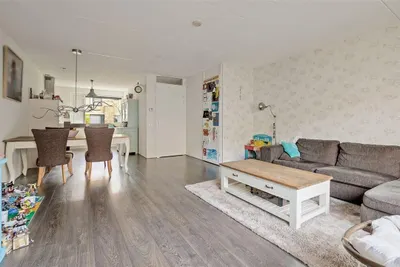 Bart van der Leckplantsoen , 1061VL, Amsterdam, Noord-Holland