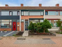 Olivierstraat 15, Axel
