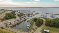 Adoptieplein 19, Herkingen