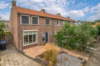 Adoptieplein 19, Herkingen