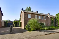Pater van den Heuvelstraat 6, Roermond