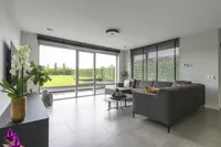 Beekerpark 5, Schimmert