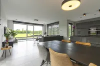Beekerpark 5, Schimmert