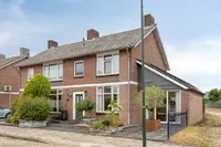 Looierijstraat 11, Budel