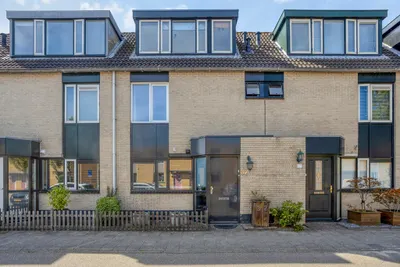 Mary Zeldenrustweg 32, 2331ND, Leiden, Zuid-Holland